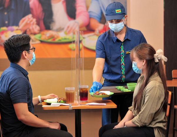 Jobtalk - Service Crew vacancy in Mandaue City! Hiring by Mang Inasal
