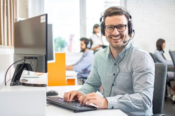 Jobtalk - Customer Service Representative vacancy in Bonifacio Global City! Hiring by Ubiquity Global Services Inc.